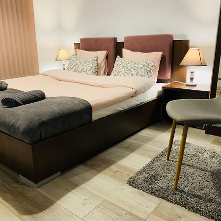 Babylon Apartment Σαντάνσκι Εξωτερικό φωτογραφία