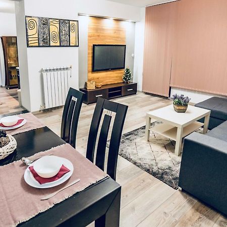 Babylon Apartment Σαντάνσκι Εξωτερικό φωτογραφία